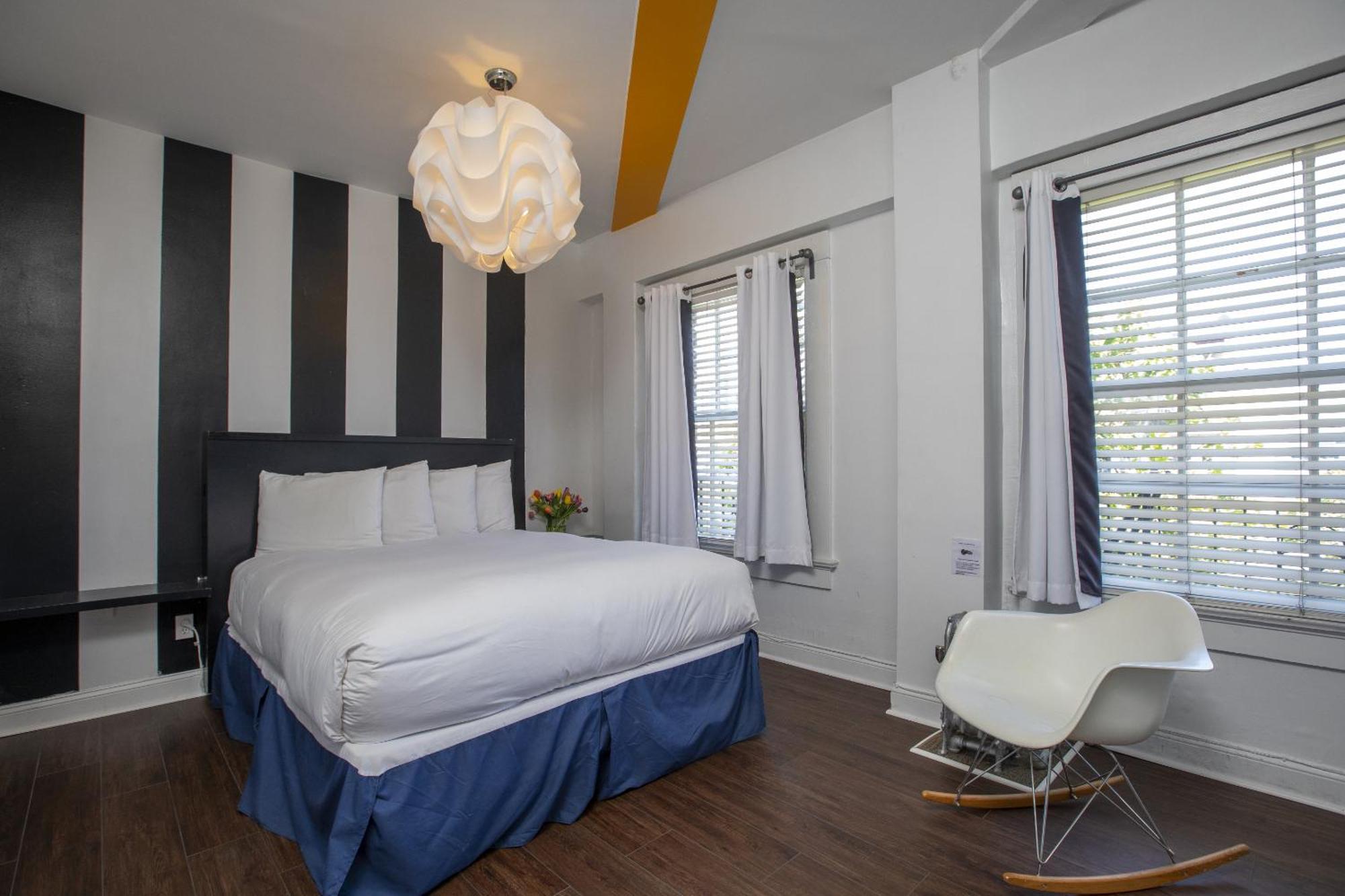 Edwardian Hotel San Francisco Room photo